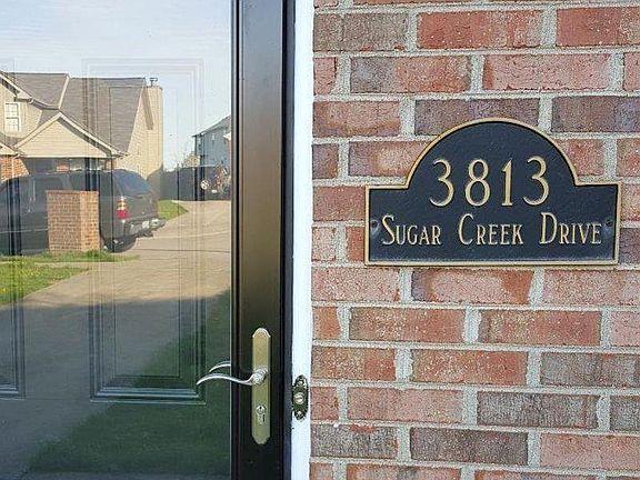 2nd image of 3813 Sugar Creek Dr