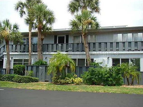 3rd image of 6800 Gulf Of Mexico Dr APT 203