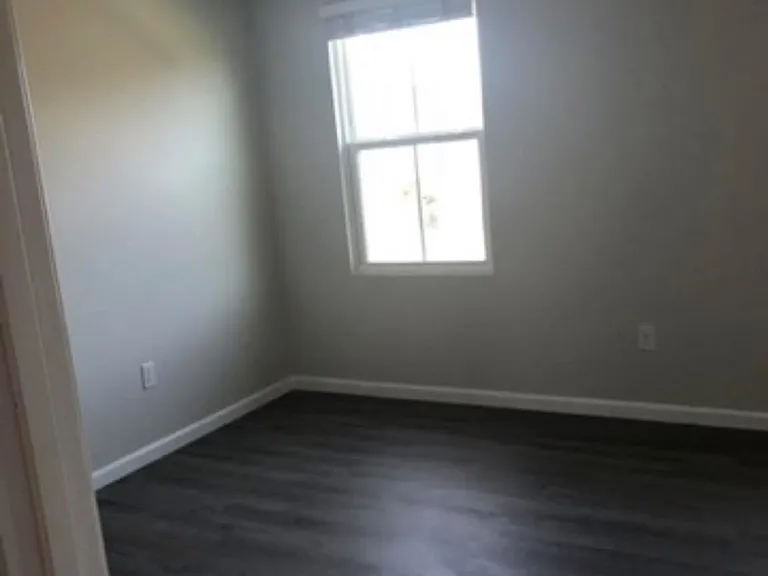29028 Saint Thomas Blvd — Photo 10