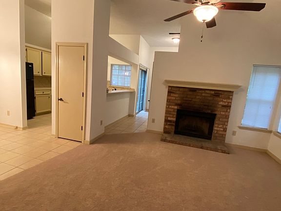 2nd image of 138 Amberwood Dr