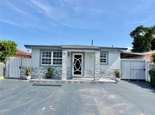 734 E 39th St, Hialeah, FL 33013