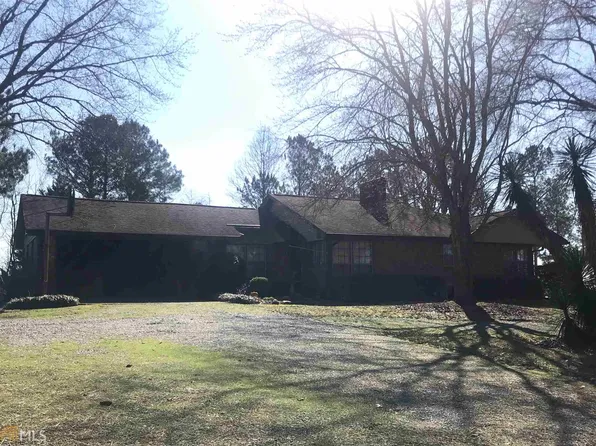 96 Lucky Rd, Bowdon, GA 30108