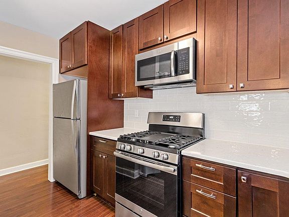 Gas Range and all SS Appliances