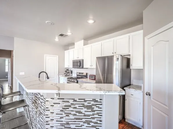 6250 W Arby Ave Unit 223, Las Vegas, NV 89118