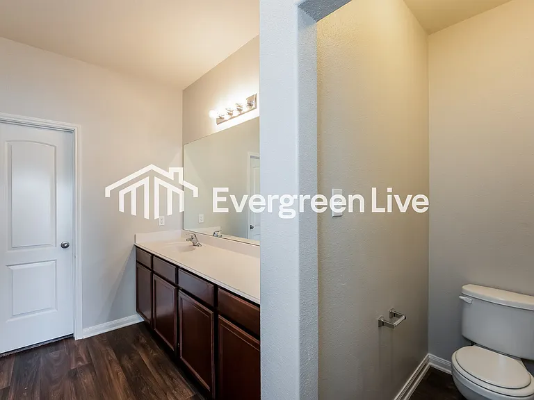14225 Bridgeview Ln — Photo 15