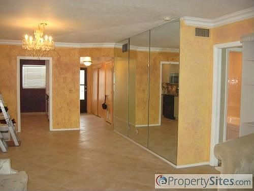 5th image of 2420 SW 22nd Ave APT 616