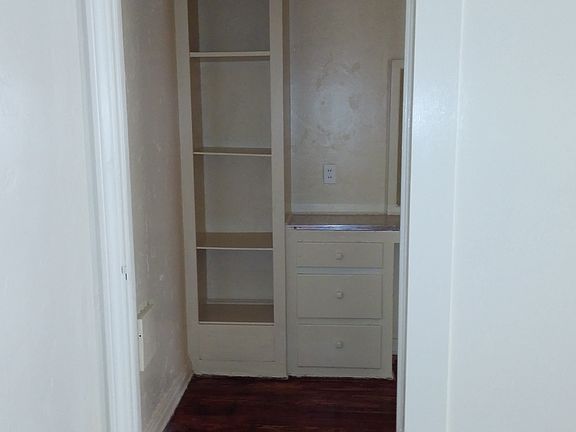 4th image of 1154 S Normandie Ave APT 105