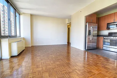 Rented by Chelsea Tower