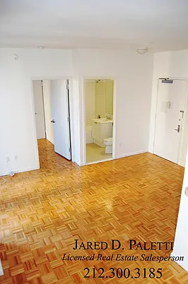 Rented by NY Living Solutions | media 21