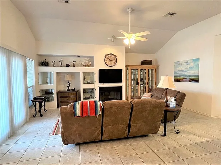 13557 Bullion Ct — Photo 8