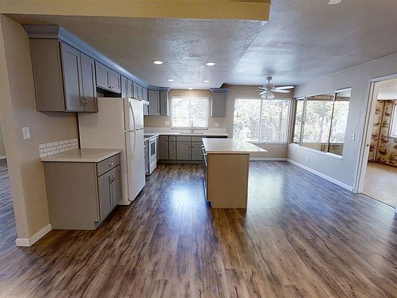 5th image of 7300 Hagen Ct