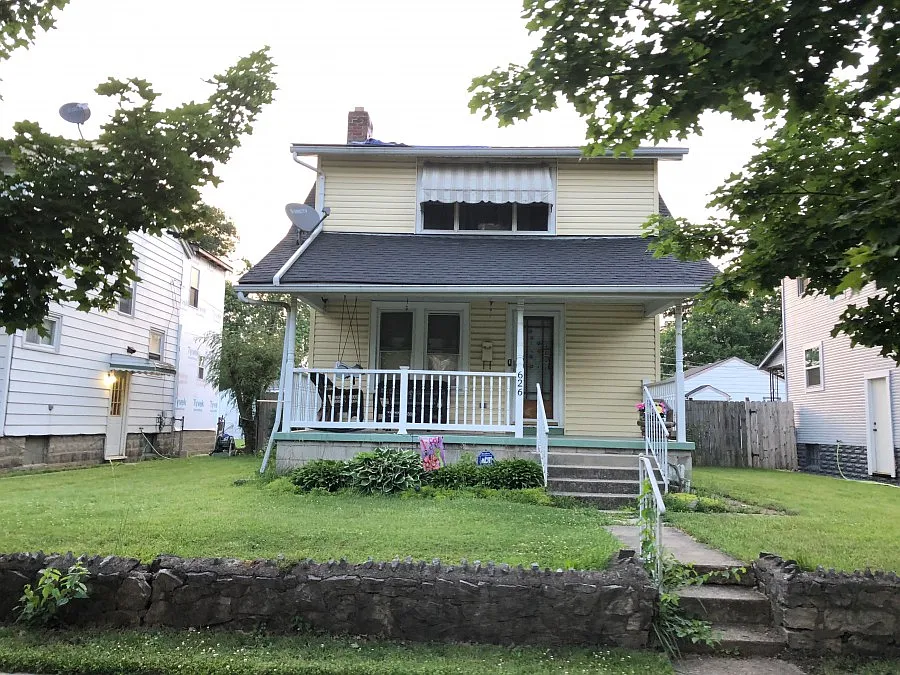 626 S Terrace Ave photo 1