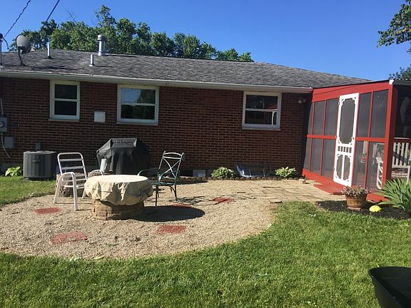 5th image of 577 Barbara Dr