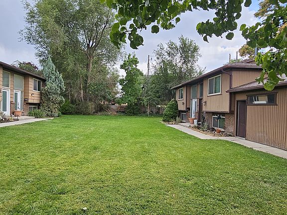 2nd image of 926 E Fairclough Dr S