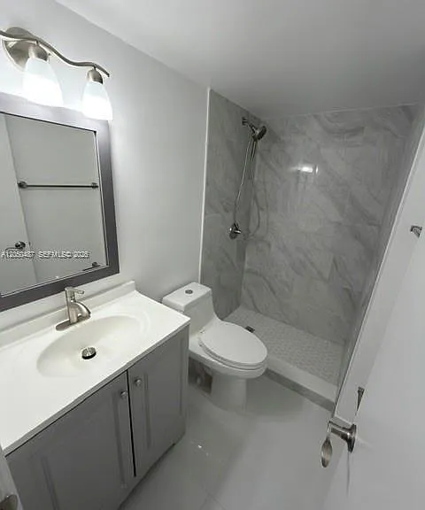 9311 Orange Grove Dr #411 — Photo 4