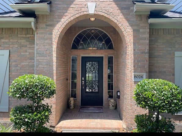 8026 Cicada Dr