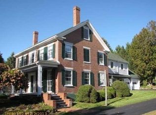 33 Old Kents Hill Rd, Readfield, ME 04355