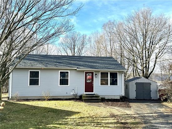 16 Hemlock Road, Naugatuck, CT 06770