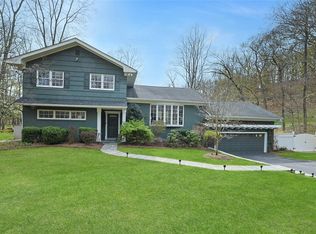 42 Cross Ridge Rd, Chappaqua, NY 10514