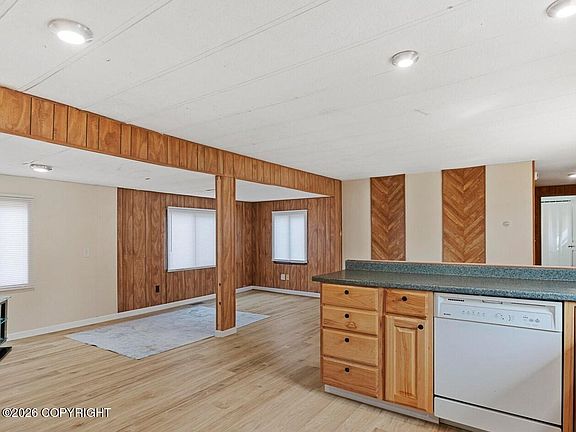 3rd image of 1200 W Dimond Blvd #1304