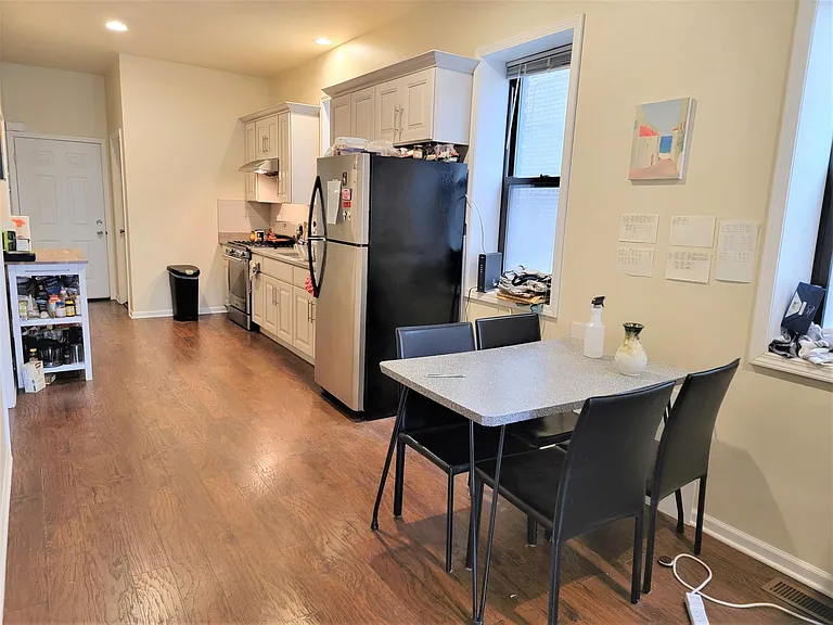 248 W 31st St #2F — Photo 9