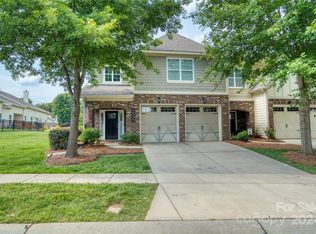 9446 Carneros Creek Rd, Charlotte, NC 28214