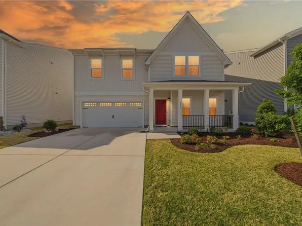 176 Norfleet Ln, Suffolk, VA 23434