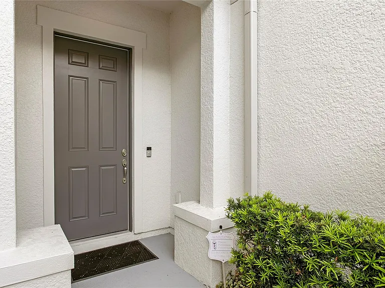 3803 W Cleveland St — Photo 4