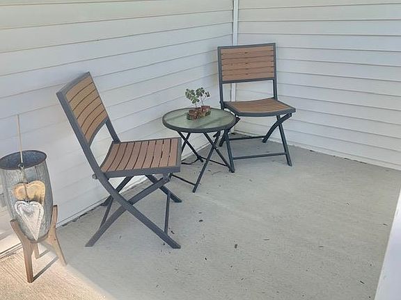 5th image of 12581 Clover Ln