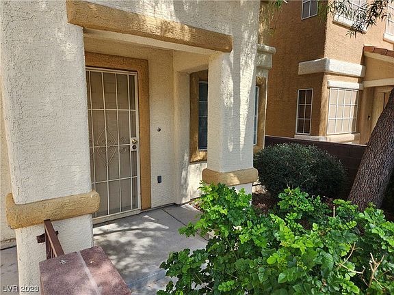 2nd image of 3654 McMurty Ct