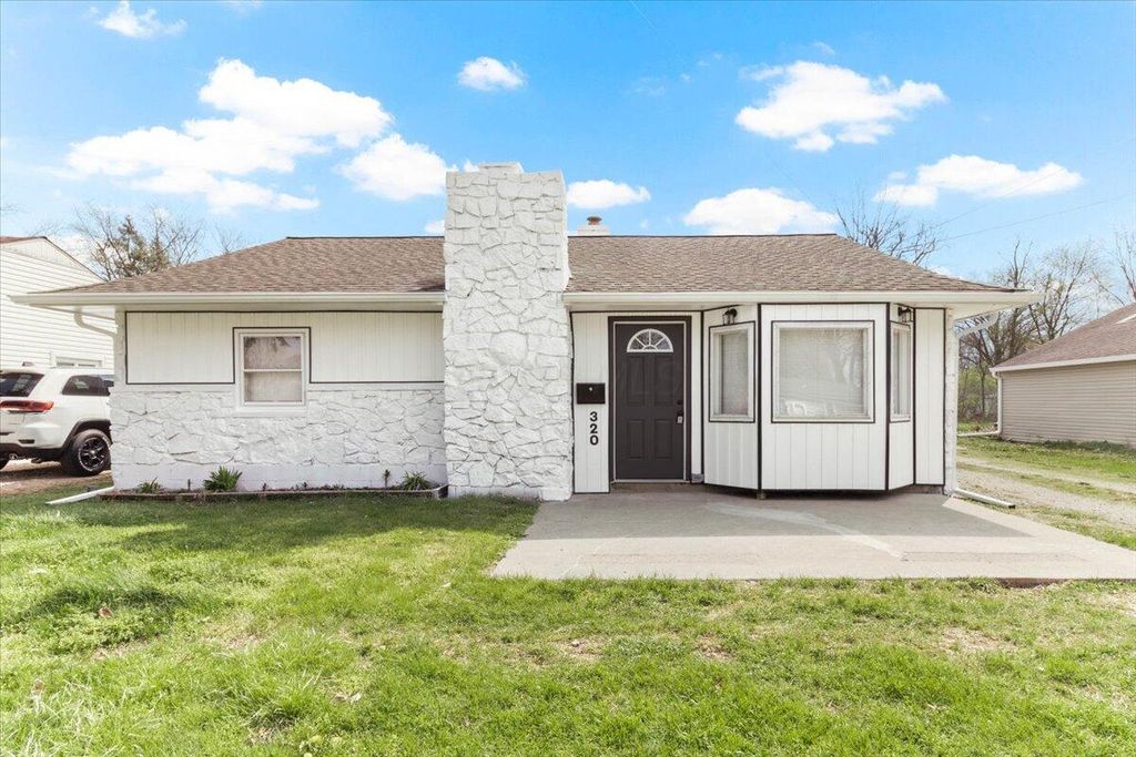 Real estate listing image