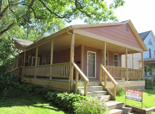 2935 13th Ave, Rock Island, IL