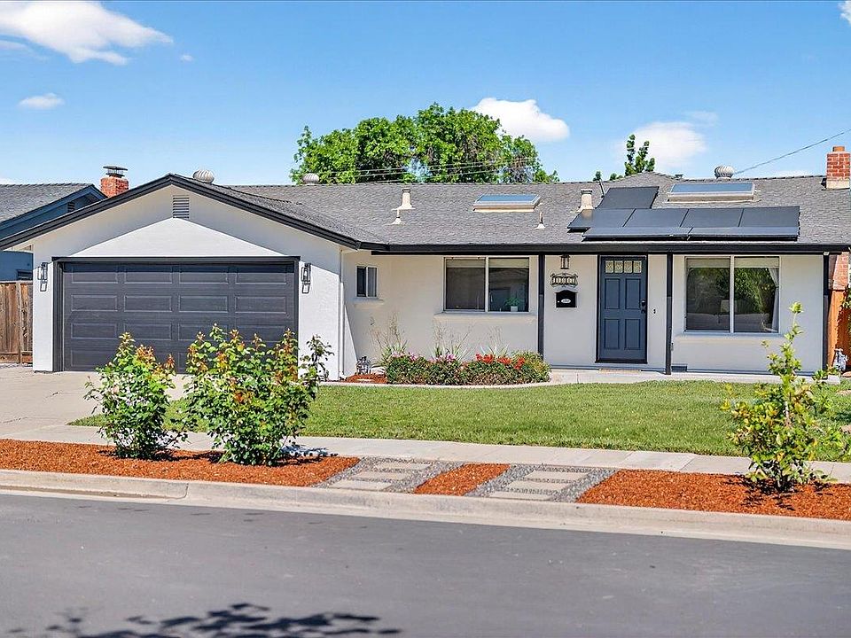 1st image of 1313 Lindsay Way