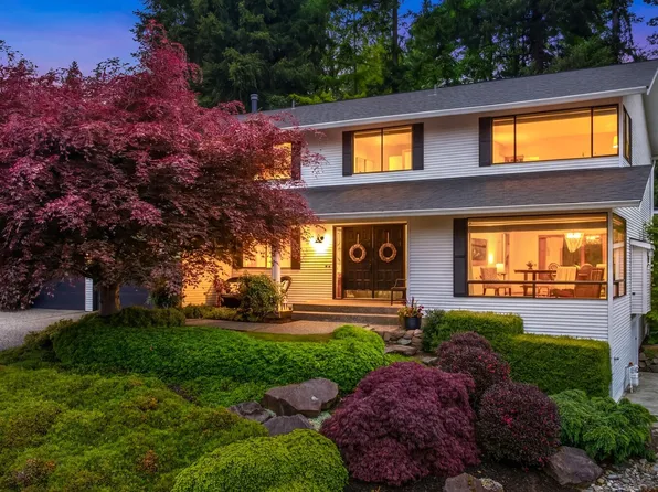 18520 NE 19th Place, Bellevue, WA 98008
