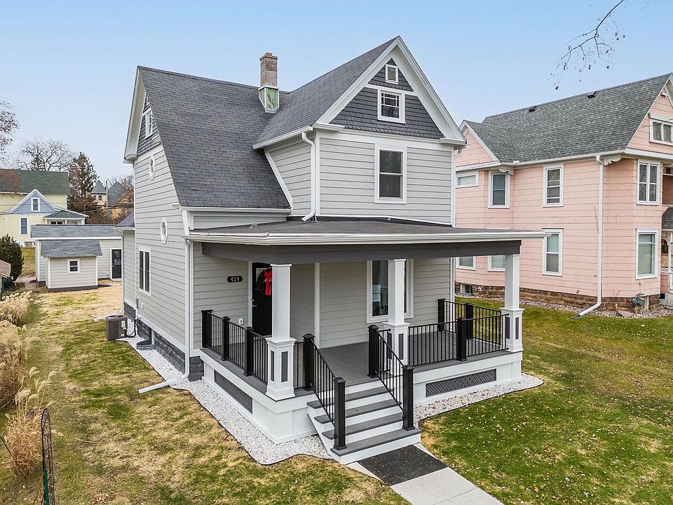 2nd image of 419 1st St