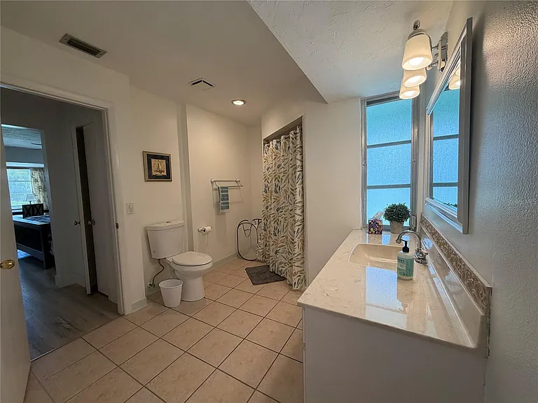 732 Santa Margerita Ln — Photo 18