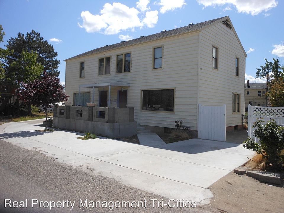 1st image of 1308 Thayer Dr