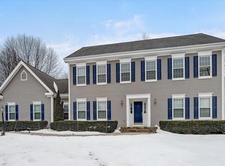 5843 Marsh View Ct, Madison, WI 53711