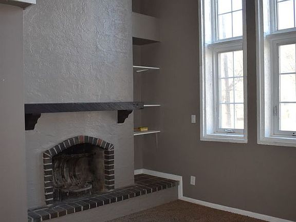 2nd image of 4333 Oak St Unit 5