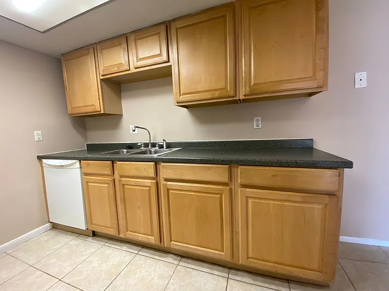 6010 Village Cir — Photo 16