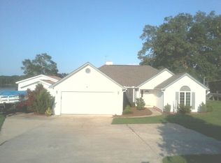 3107 Oak Springs Dr, Eufaula, AL 36027