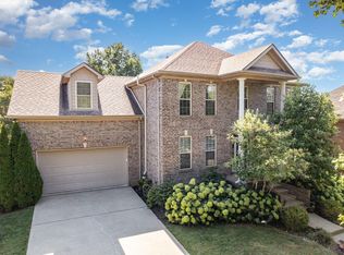 2209 Barnwell Ln, Lexington, KY 40513