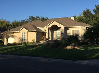 118 S Breezy Pointe Cir, Wichita, KS 67235