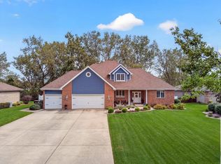 341 Hans Brinker Rd, Peotone, IL 60468