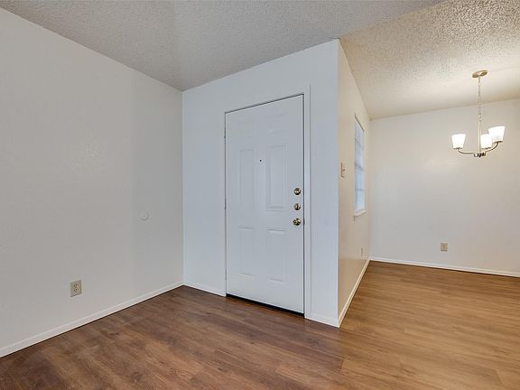 3rd image of 5816 Tinsley Dr