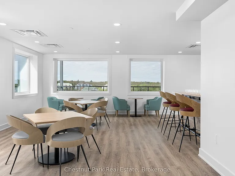 520 Isaac St #STUDIO — Photo 12