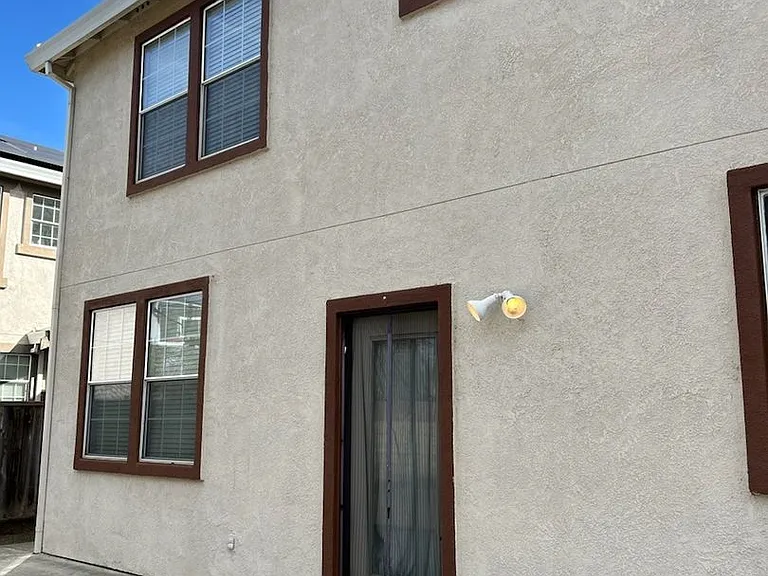 200 Troon Ct — Photo 14