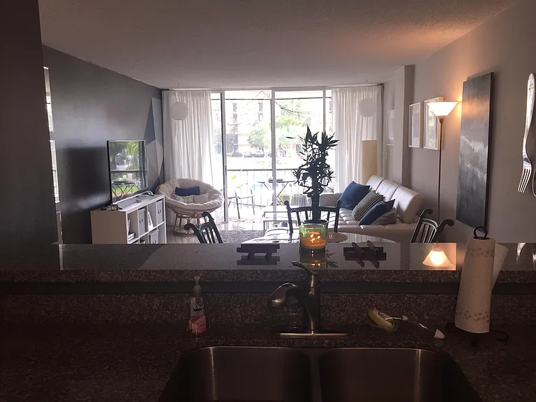 10 Royal Palm Way #2030 — Photo 8