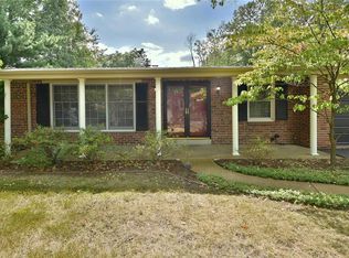 508 Monaco Dr, Saint Louis, MO 63122