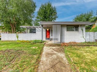 18258 Outer Dr, Dearborn, MI 48128